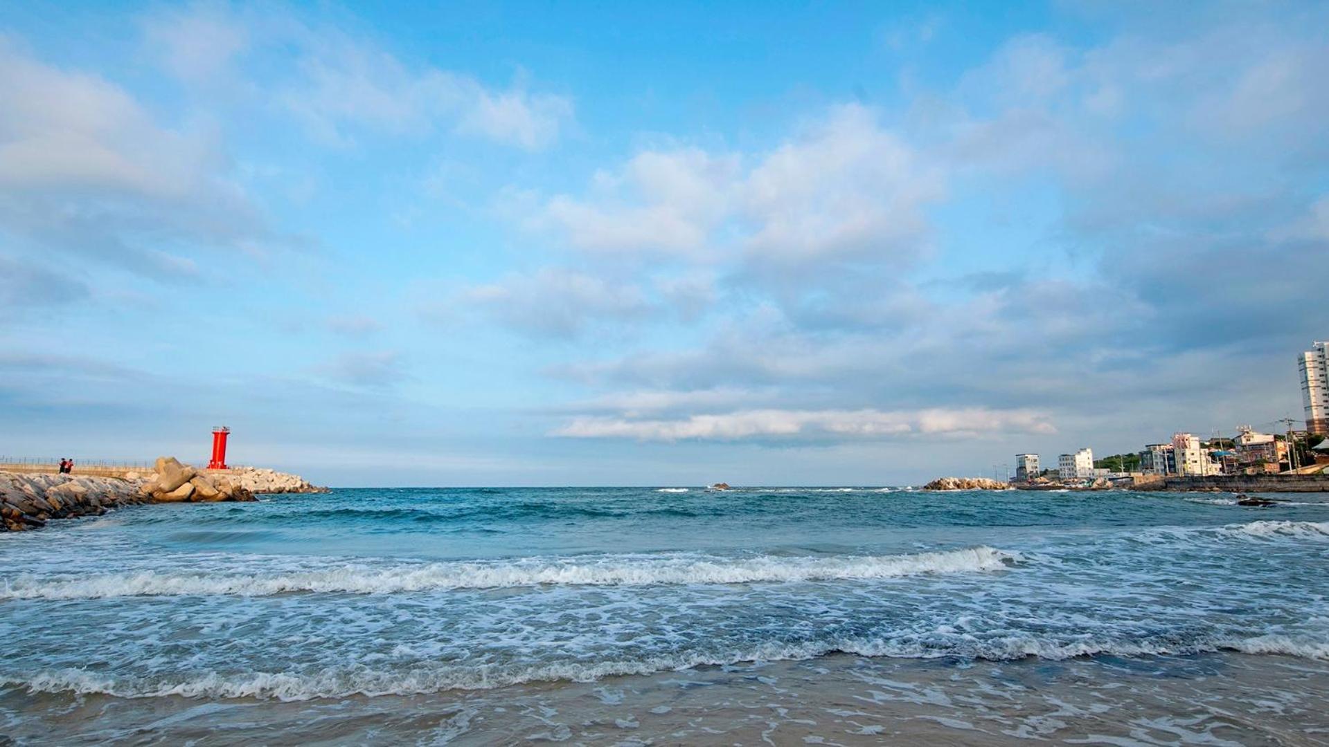 Gangneung Jumunjin Lighthouse Pension Экстерьер фото